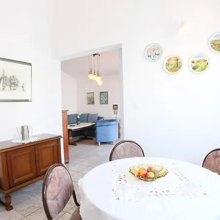 Castel Apartment Porec